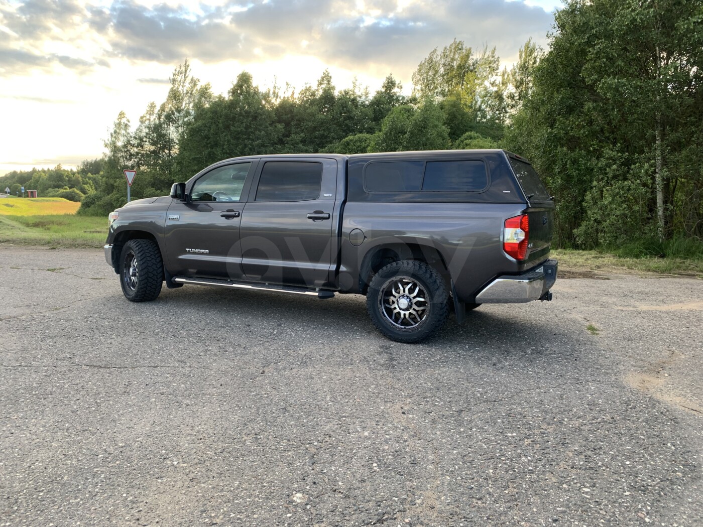 toyota tundra какая категория