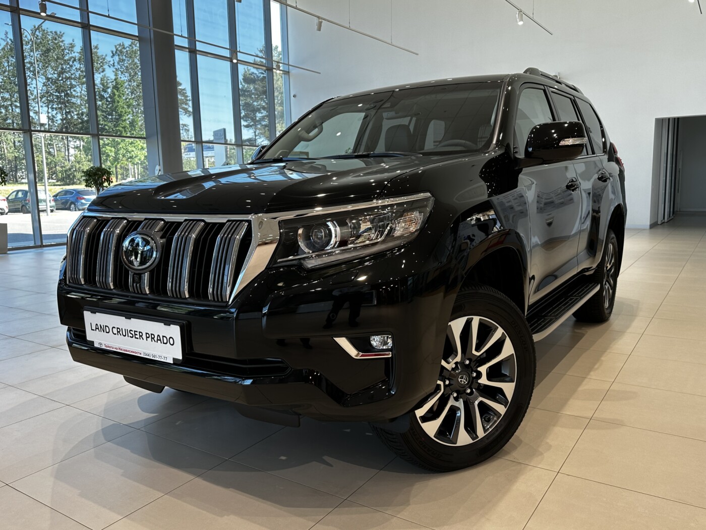 Купить Toyota Prado Новая