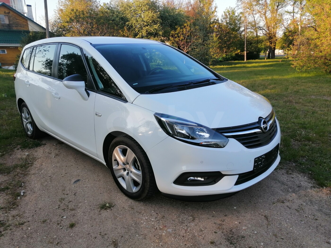 Opel Zafira 2018 (28092) купить в лизинг: цены, фото, характеристики