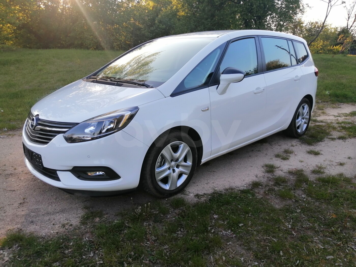 Opel Zafira 2018 (28092) купить в лизинг: цены, фото, характеристики