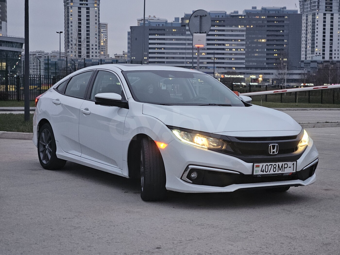 Honda Civic 2019 (30854) купить в лизинг: цены, фото, характеристики