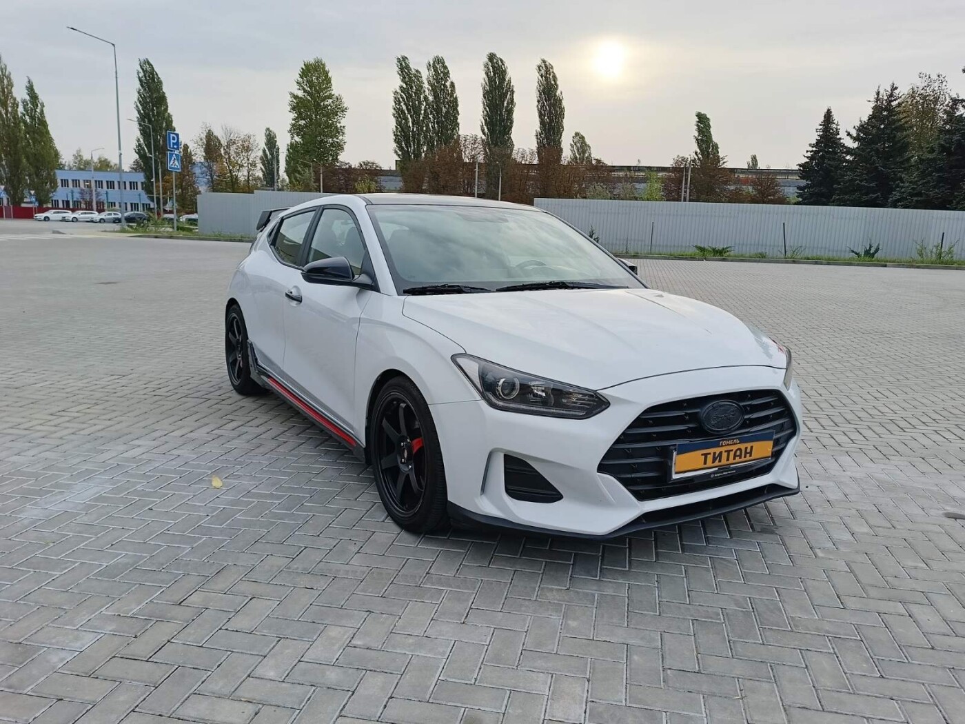 Hyundai Veloster 2018 (39683) купить в лизинг: цены, фото, характеристики