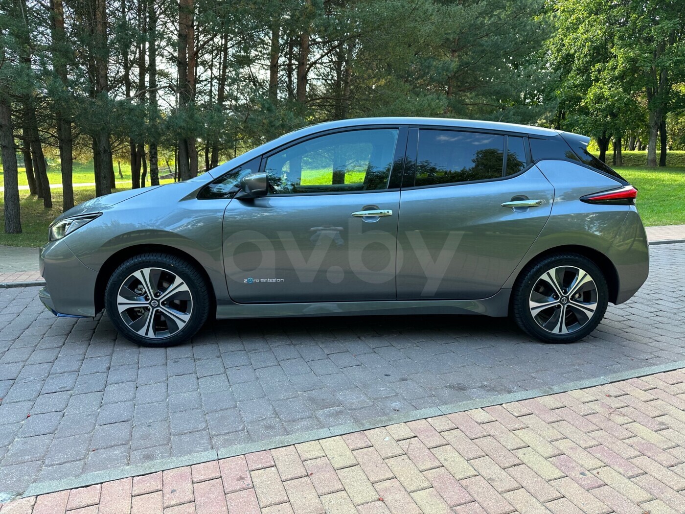 Nissan Leaf 2019 (44834) купить в лизинг: цены, фото, характеристики